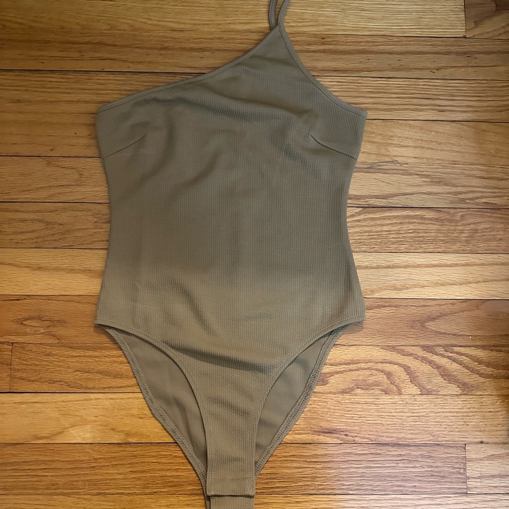 One-Shoulder Tan Bodysuit